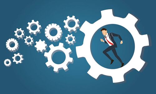 <b>UPS电源行业竞争加剧，机架式UPS技术面临挑战</b>